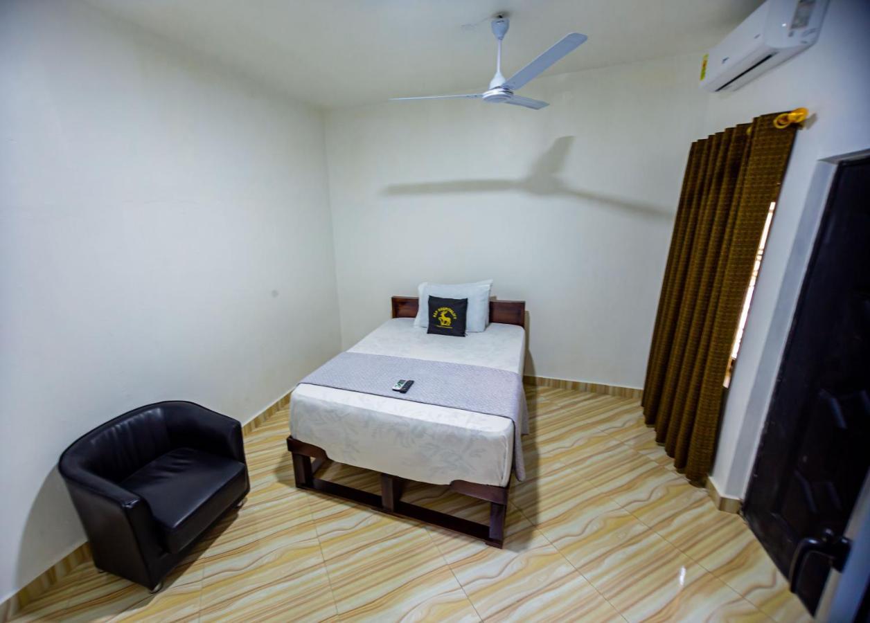 Nap Apartment Hotel Dansoman Buitenkant foto
