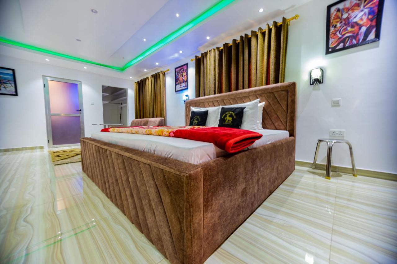 Nap Apartment Hotel Dansoman Buitenkant foto