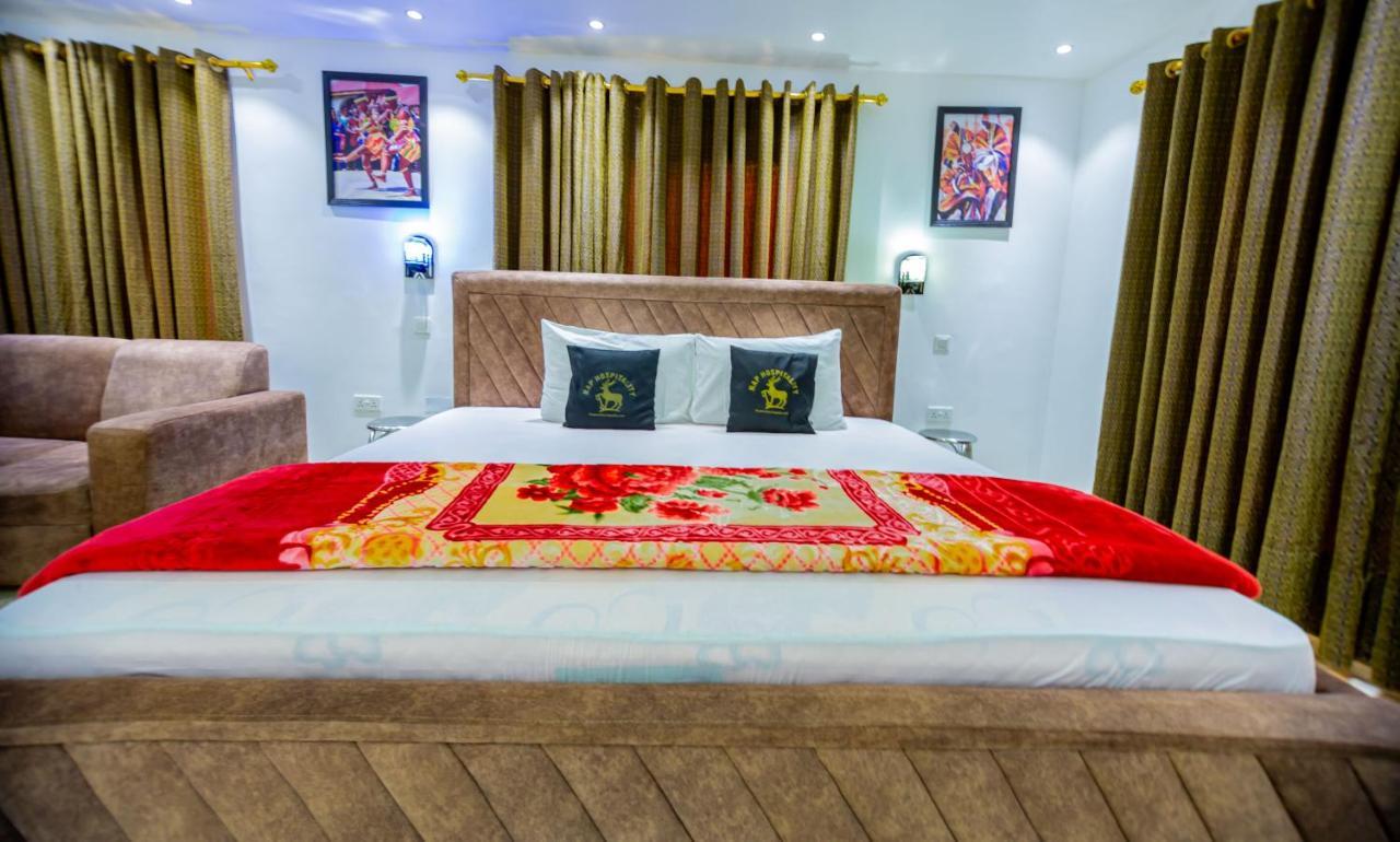 Nap Apartment Hotel Dansoman Buitenkant foto